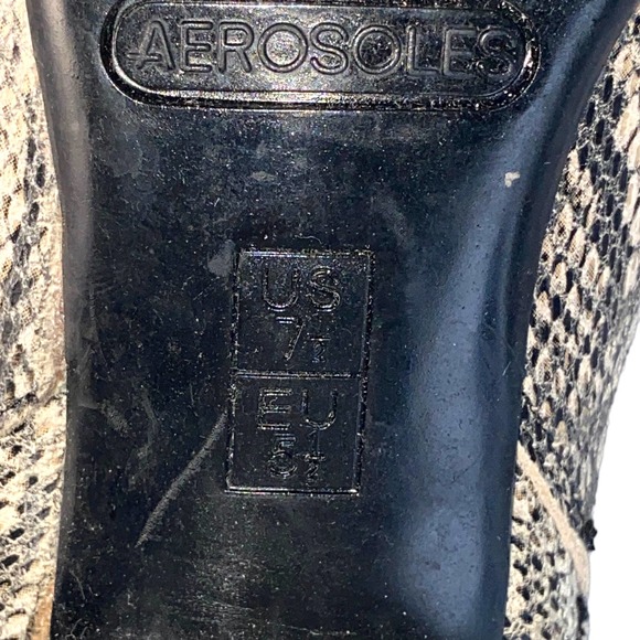 Aerosoles Heel Rest Rock On Ankle Bootie White Black Leather Snake Print sz 7.5 - Picture 13 of 13